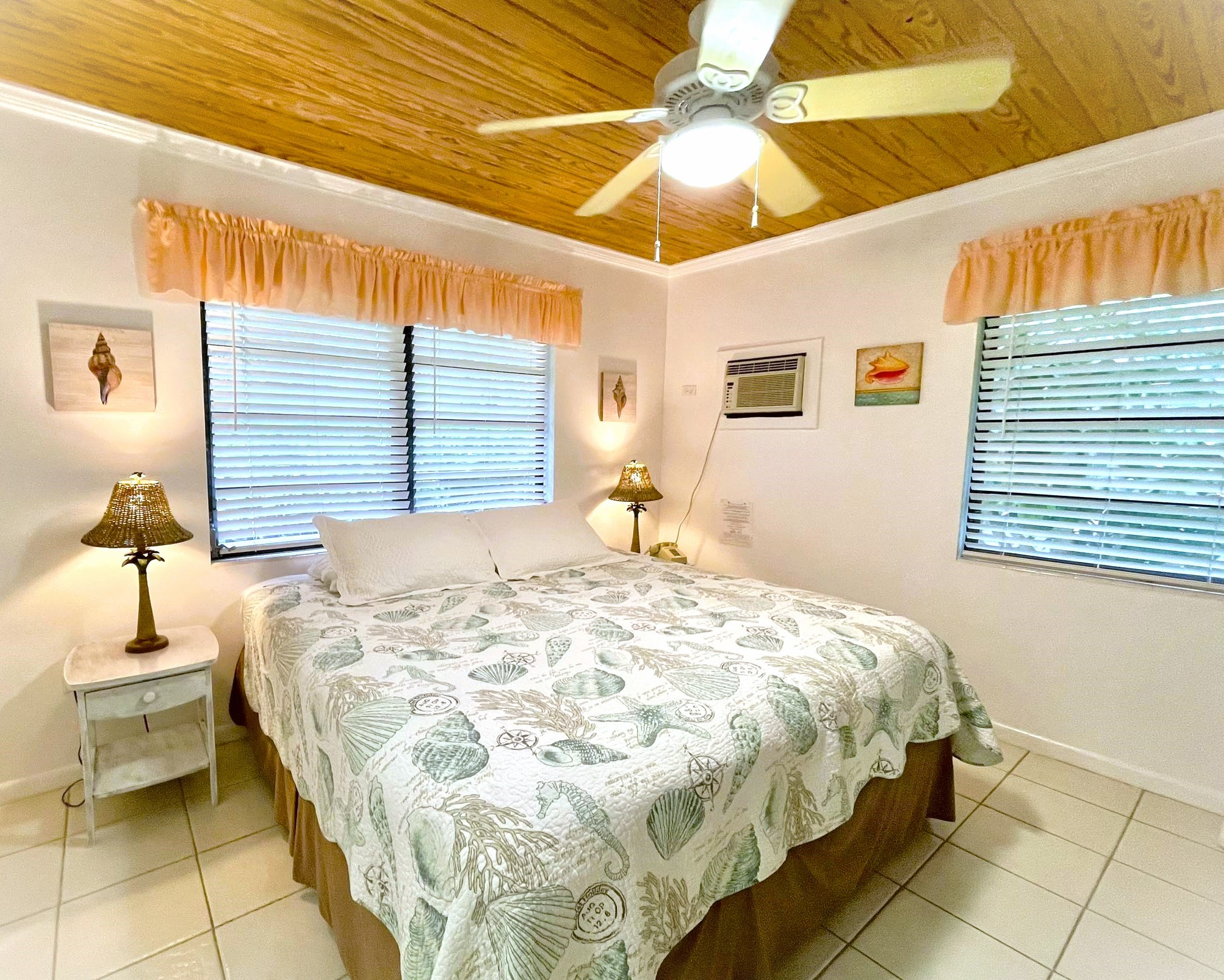 Spanish Wells Bahamas Conch Shell Beach Villa