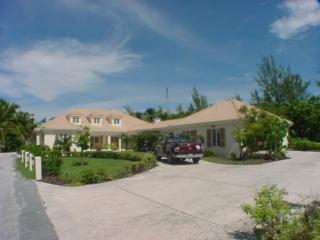 Bahamas beachfront estates for sale