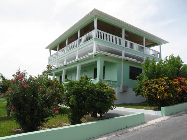 Spanish Wells house with dock for sale Eleuthera Bahamas